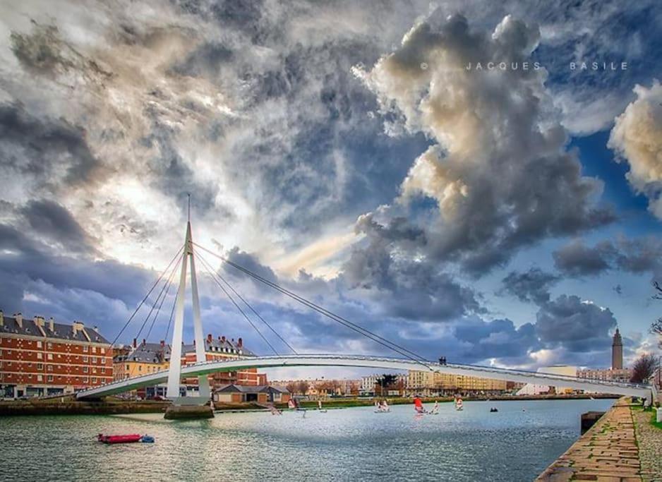 Appartement Perret Vue Sur Mer Le Havre Esterno foto