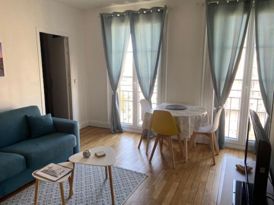 Appartement Perret Vue Sur Mer Le Havre Esterno foto